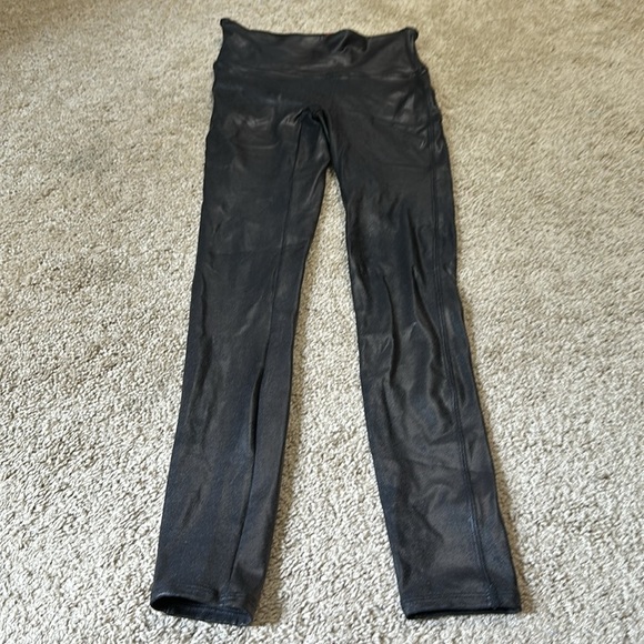 SPANX Faux Leather High Rise Leggings Black Women’s Size Small - Picture 2 of 5